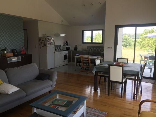 La maison d'Anthony, Elodie, Léon et Roxane
