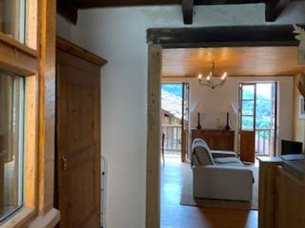 Chalet - 3 Vallées - Savoie - EN LOCATION PENDANT L’HIVER, merci de regarder les dispos :)