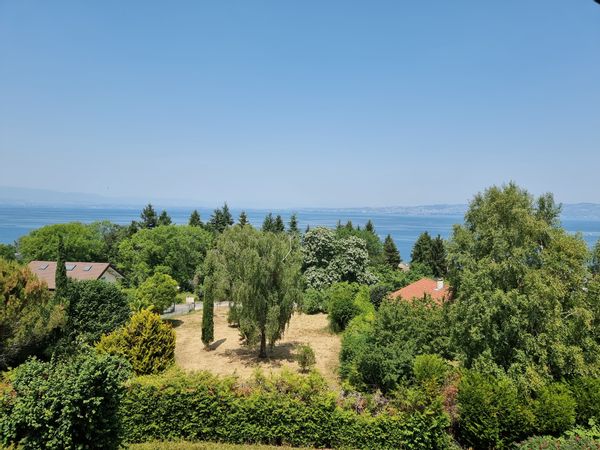 Chambre privée dans un T2 vue sur Lac