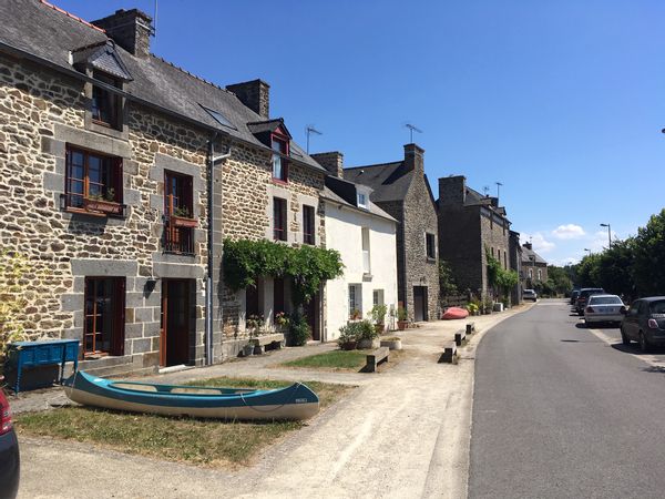 Bords de Rance / Port du Lyvet
