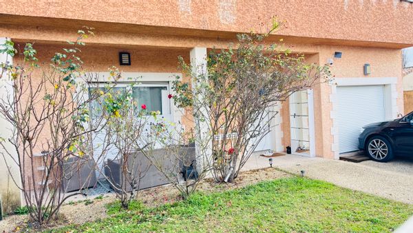 La maison de la famille SARI