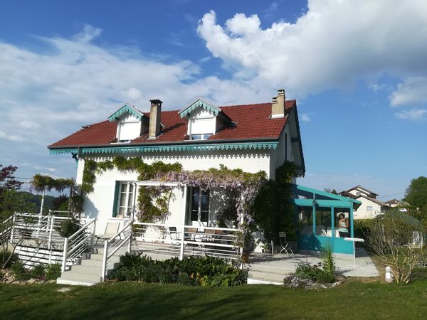 La maison de Patrick & Angela Au bord du lac