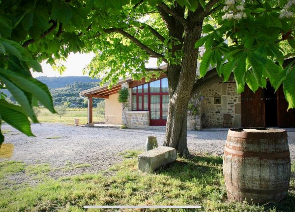 Gîte de charme en pleine campagne, à deux pas de Clermont-l’Hérault, proche du Lac du Salagou