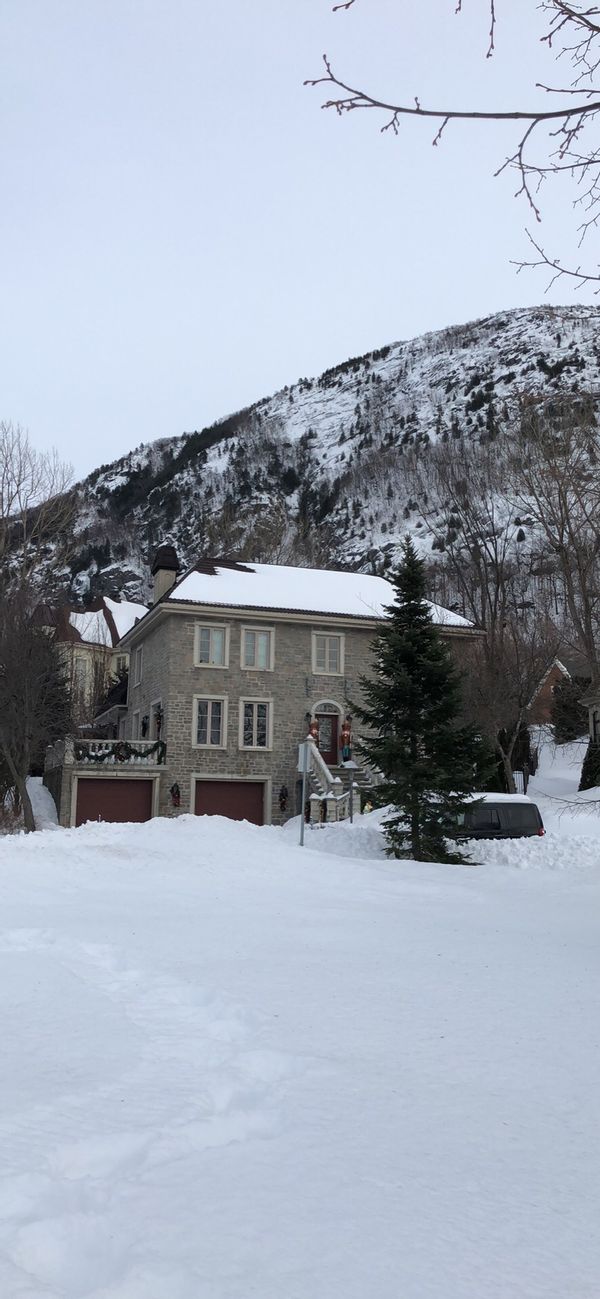 Au pied du Mont St-Hilaire