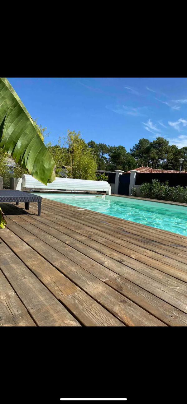 Maison avec piscine à 5 minutes de l’océan. PAS DISPO JUILLET ET AOÛT NOT JULY AND AUGUST