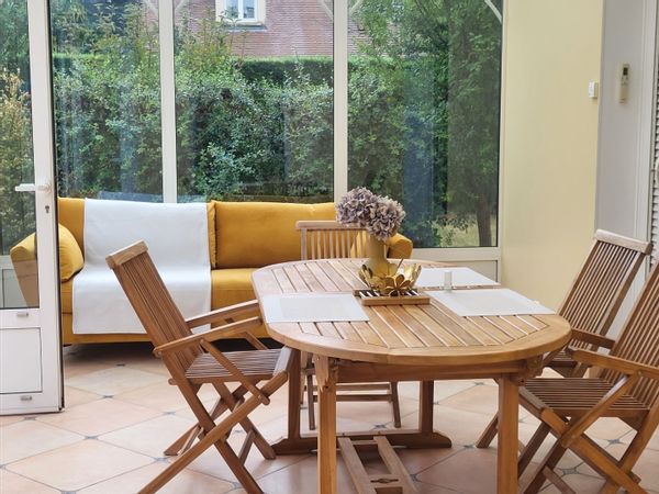 VILLA CAMPAGNE PARISIENNE