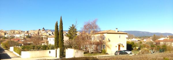 Bastide dans le Sud Luberon