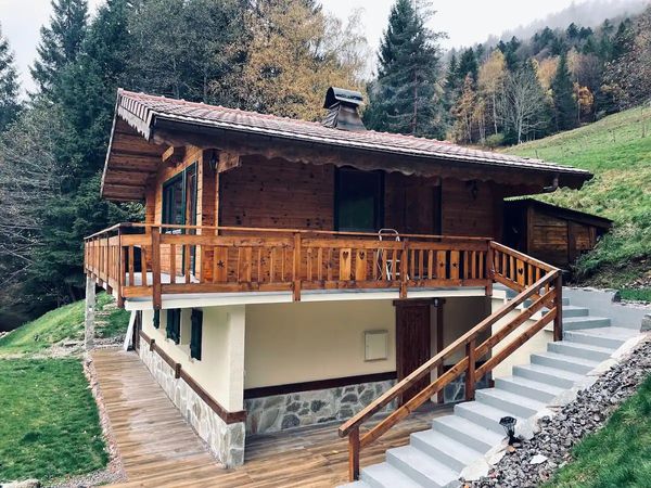Chalet Rustique Confort 4-5 personnes en pleine nature