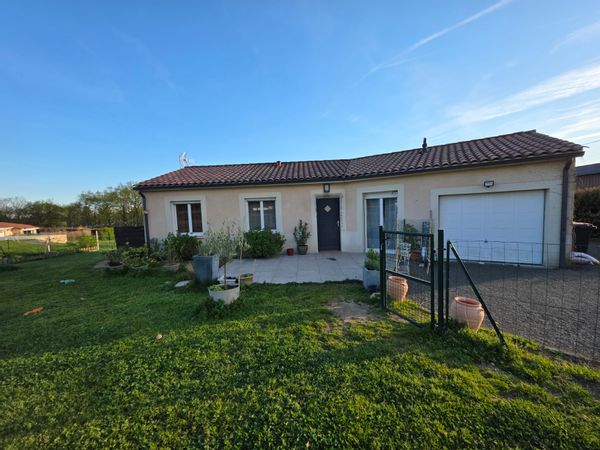 Maison familiale avec jardin et animaux bienvenus