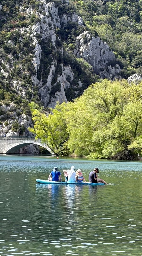 Le Cabanon de Papé, éco-gîte de 65 m2 dans le Verdon à 5 min du lac