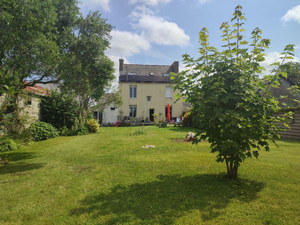Maison de ville avec jardin