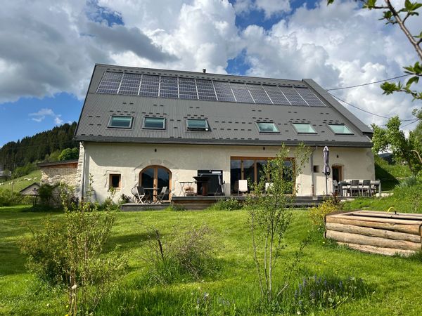 La maison de Mathilde & Eric à Méaudre en Vercors (disponible uniquement en été)