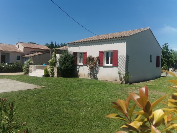 La maison de Caroline      Maison de plein pied, 4 chambres dont 1 suite parentale à la campagne