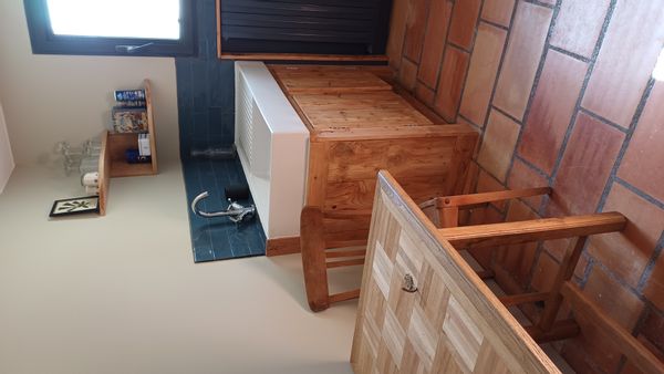 Charmant appartement nîmois à 2 pas du centre ville en pleine garrigue