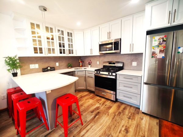 Private room with Private Bathroom in Central Location