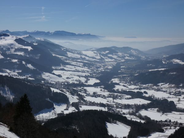 Habere-Poche,  (Haute-Savoie), station familiale, accès transports en commun.