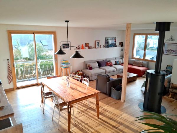 Maison spacieuse au cœur d’un village adorable