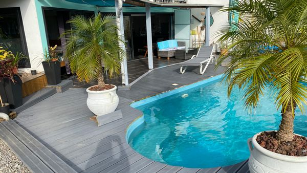 Bas de villa, indépendant, capacité d’accueil 3 personnes, piscine -