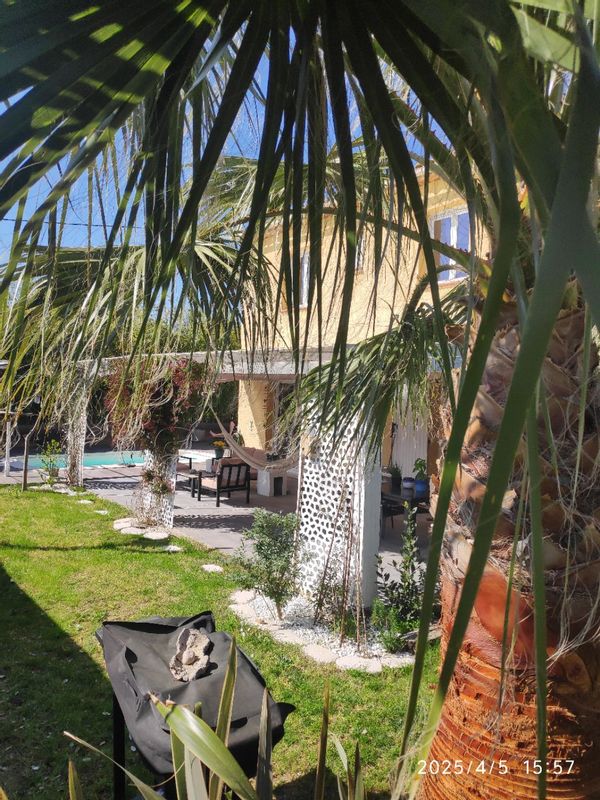 VAR au calme, piscine