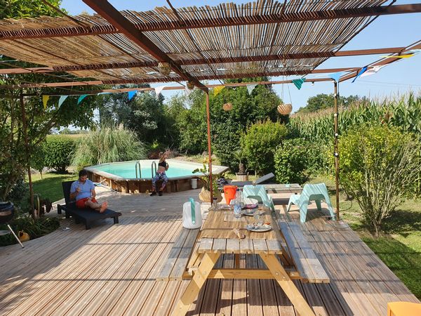 Maison en campagne, proche de Pau