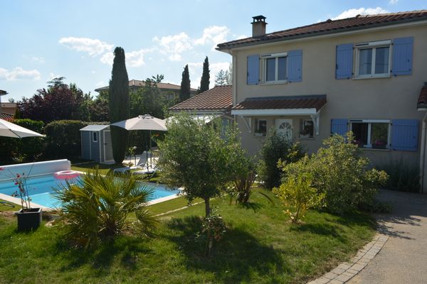 Maison provençale près de Lyon
