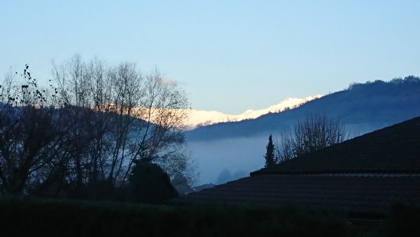 Maison au pied du massif de Belledonne /House in the Alpes