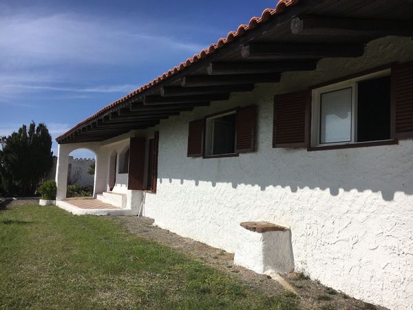 9-bed Sardinian traditional villa - scenic island escape for families & adventures alike
