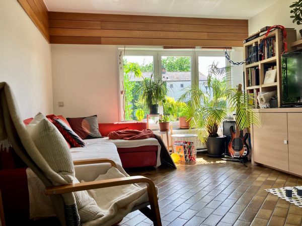 Notre maison familiale calme avec jardin, idéale pour découvrir Bruxelles avec des enfants :)