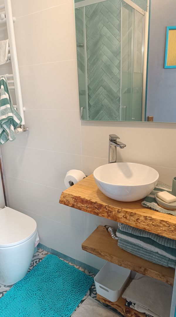 Maison a Barcelone - 1 chambre avec salle de bain privee et acces terrasse