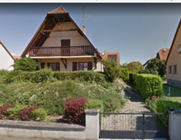La maison de Delphine (sera en pause faute de n avoir trouvé d 'échange acceptant mon chat)