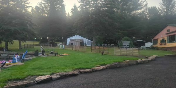 Bienvenue au Domaine PatDrey. un site enchanteur ou on y retrouve tout pour être heureux.