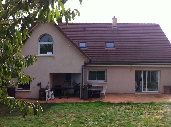 MAISON EN ECHANGE NON RECIPROQUE EN COHABITATION