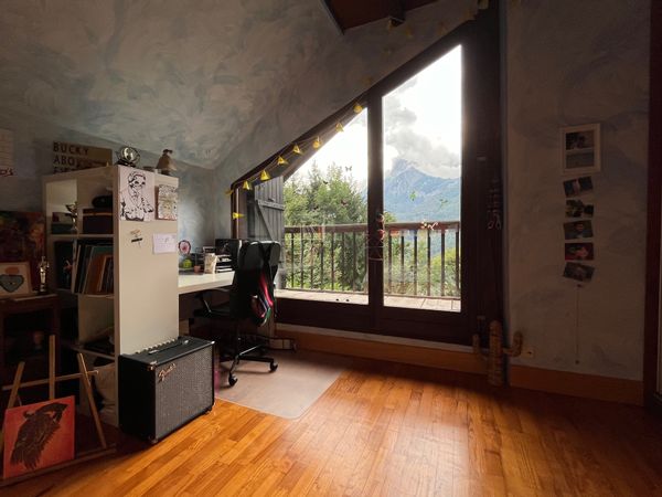 La chambre privée au cœur de la forêt
