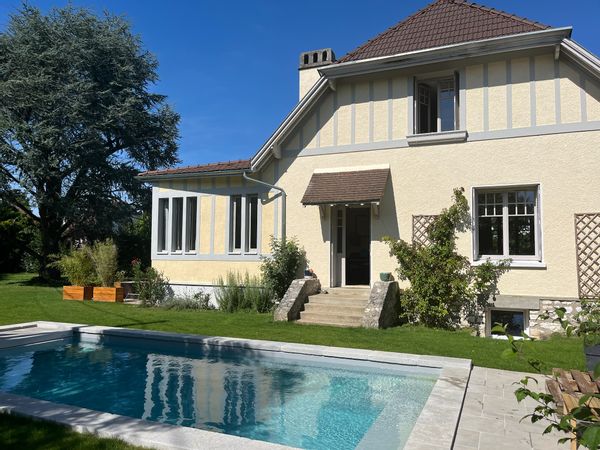 Maison familiale avec piscine entre Seine et forêt de Fontainebleau