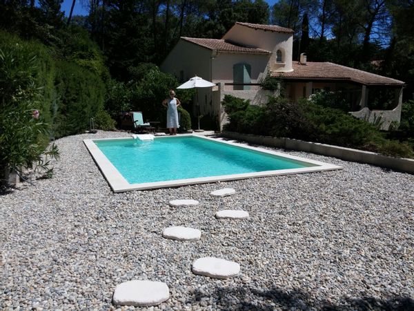 Chambres d’hôtes sous les pins piscine et Clim