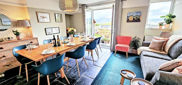 Harbour and Mountain Views, Porthmadog, Wales Sleeps 9, 4 Bedrooms