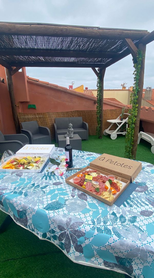 La casa Del sol pour 2 bord de mer . Animaux admis Plage à pieds, marché local, le bonheur !