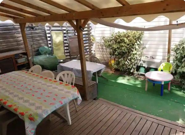 Au grau du roi , Mobilhome 5 pers 2 chambres tv , clim dans camping 5* à  400m de la mer