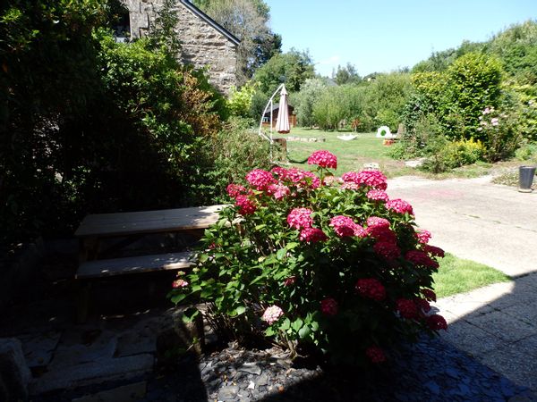 Gîte Hortensia, Gite des Ducs, village Le Gorvello