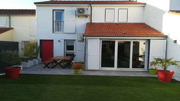 Maison avec jardin et chalet détente