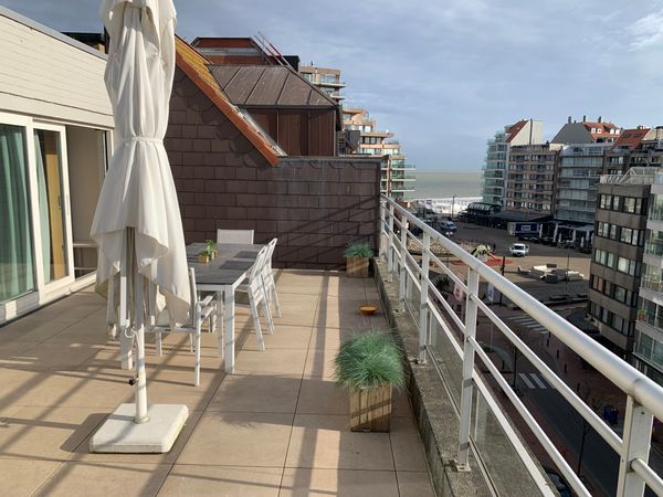 Penthouse EENO KNOKKE: tout un concept!
