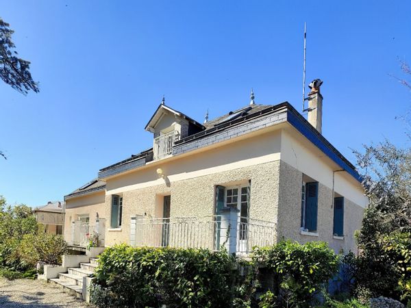 Chez Elomade
