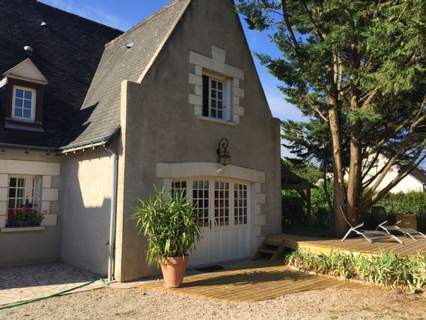 Gîte à l'orée des bois au cœur des châteaux de la Loire La chambre est à l’étage