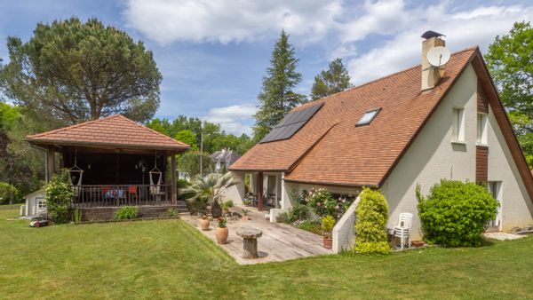 La maison de Helene et Bernard , dans les Pyrénées Atlantiques