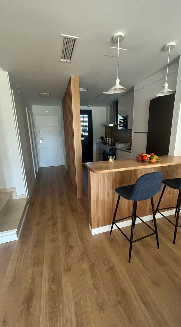 Casa moderna Salobrena pueblo y playa Estancia mínima 4 noches Participación 30€ gastos limpieza