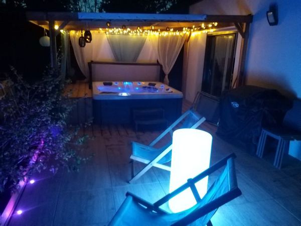 Suite privée au sein de notre maison - espaces de vie en commun