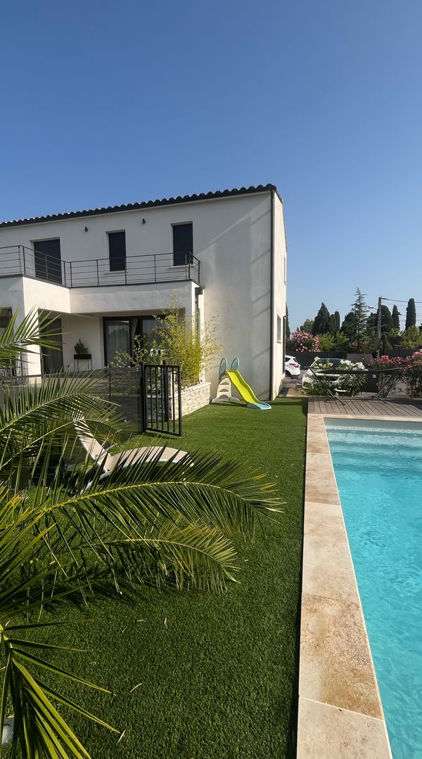 ☀️Villa moderne piscine #Nîmes #Uzés #Montpellier. Bienvenue aux portes de la Camargue dans le Gard.