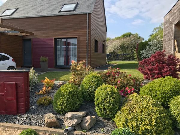 Belle maison en Bretagne avec jardin, idéale pour famille, proche mer et sites touristiques