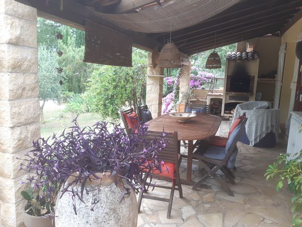 La maison de MURIEL et PASCAL ravira les amateurs du charme provençal