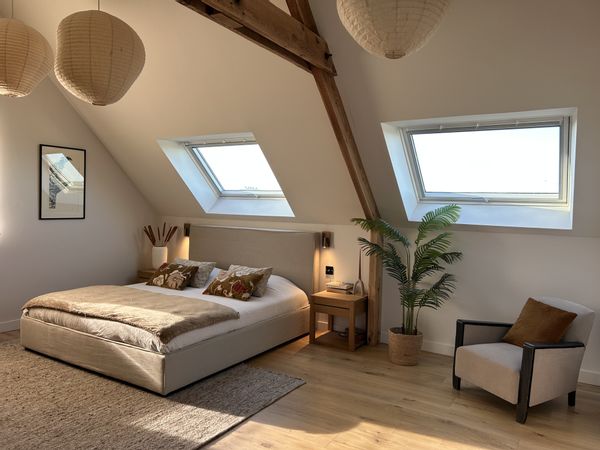 La maison est très agréable à vivre et très confortable. Centre ville est accessible à pied